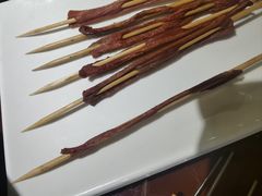 -三个大叔烤羊肉串·歌手驻唱·碳烤鲜肉(西三旗店)