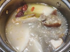 -龙聚德北京烤鸭(沙坪坝华宇A馆店)