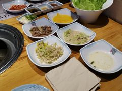 小菜-唯成•韩国炭火烤肉 유성고기