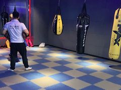 -开阳里游泳健身