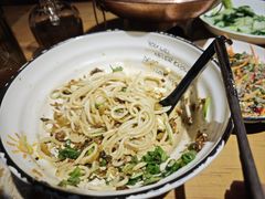 -蜗牛的家旅行主题云南菜餐厅.小酒馆(护国寺店)