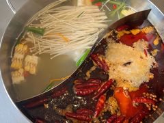 -牛德亨臻牛潮汕火锅(万邦时代店)