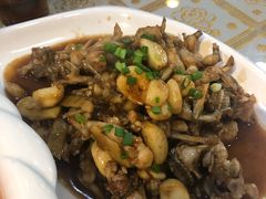 牛蛙煲-邀月楼(新华路店)