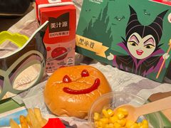 -麦当劳(华贸天地店)