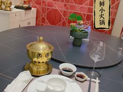 -鼎泰亨·海鲜牛肉餐厅(滨江店)