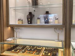 -品真阁华夏典当行(四通桥店)