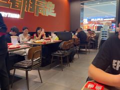 -胖哥俩肉蟹煲(石家庄长安万达店)