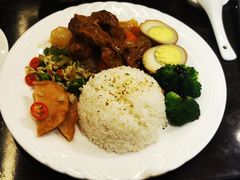 牛腩饭-巷语私房料理(华一实业大厦店)