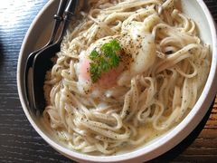 -wineapp葡萄酒餐吧(外滩金融中心店)