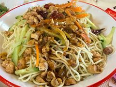 -江湖亮亮蒸虾大排档烤全羊清真(武汉总店)