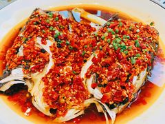 剁椒鱼头王-洞庭鱼香(万科店)
