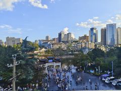 -包整·丝娃娃(一览甲秀楼风景店)