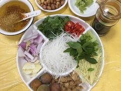 -官塘陈记鱼生·潮汕砂锅粥·牛肉火锅(潮枫路总店)