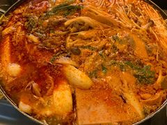 -MI WU FACTORY米屋美食工厂餐厅(绿地店)