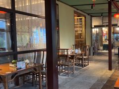 -湘力力小院·鱼汤泡饭(枫林路店)