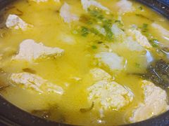 -渝是乎酸菜鱼·川渝小炒(新世界百货望京店)