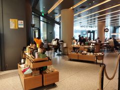 -星巴克臻选(上海合生汇1F店)