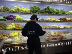 -万记麻辣烫国展总店