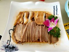 -七的湖·晚芳亭·阳澄湖农家菜·大闸蟹(莲花岛店)