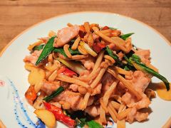 宣威小炒肉-兰木肆·云南菜(龙湖U城天街店)