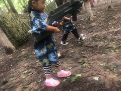 -亲兄弟真人CS团建拓展基地