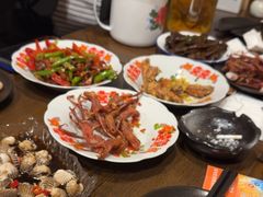 -人间半杯·小酒馆创意菜(三里屯店)