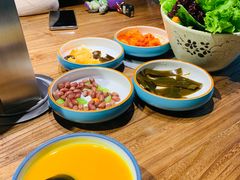 -明洞阿姨·韩式酱蟹烤肉·创意料理(三元桥店)