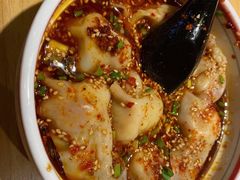 -八二小区抄手(龙湖上城天街店)