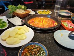 -三个四川人火锅(华联商厦店)