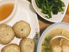 小杨教你吃生煎-小杨生煎(白玉兰广场店)