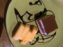 -SISTERS BAR RESTAURANT川意酒馆(嘉善老市H楼店)