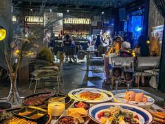 -STARRY CAFE & LOUNGE BAR(高新店)