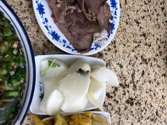 -吾穆勒蓬灰牛肉面·清真(北滨河中路店)