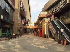 -春天里·老街坊餐厅(港隆广场店)
