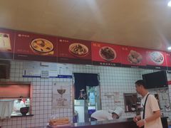 -陈寔包子王·卤煮小肠·京味小吃(龙潭店)