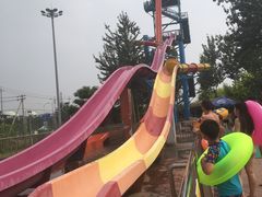 -欢乐水魔方水世界
