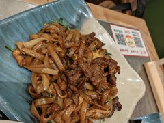 -潮界(LU·ONE凯德晶萃广场店)