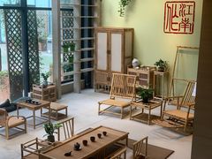 -光海书局(南京东路第一百货店)
