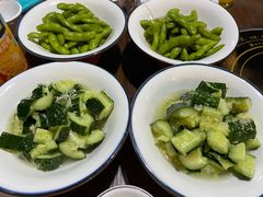 -虾弄弄海派小龙虾·牛羊蝎子火锅