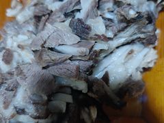 手扒肉-老阿妈乌海蒙餐馆(锦馨园小区店)