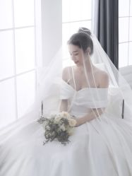 -金夫人婚纱摄影