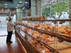 面包甜点陈列柜-新侨三宝乐面包店(崇文门店)