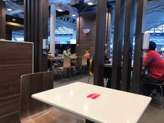 大堂-麦当劳(广州南站店)