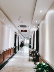 点击看大图 -深圳阳光医疗美容医院·旗舰店