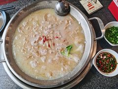 -老来福·非遗酸汤兔(凯旋路店)