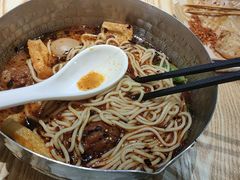 -魔都三兄弟酸辣粉·蘸卤炸串(虹桥万科店)
