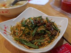 开洋葱油拌面-东泰祥生煎馆(重庆北路店)