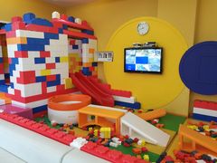 -兜莱·亲亲袋鼠国际早教