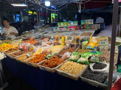 -正宁路小吃夜市