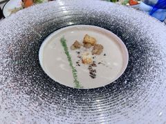 黑松露蘑菇汤-YUE·6·西式融合餐厅(外滩六号店)